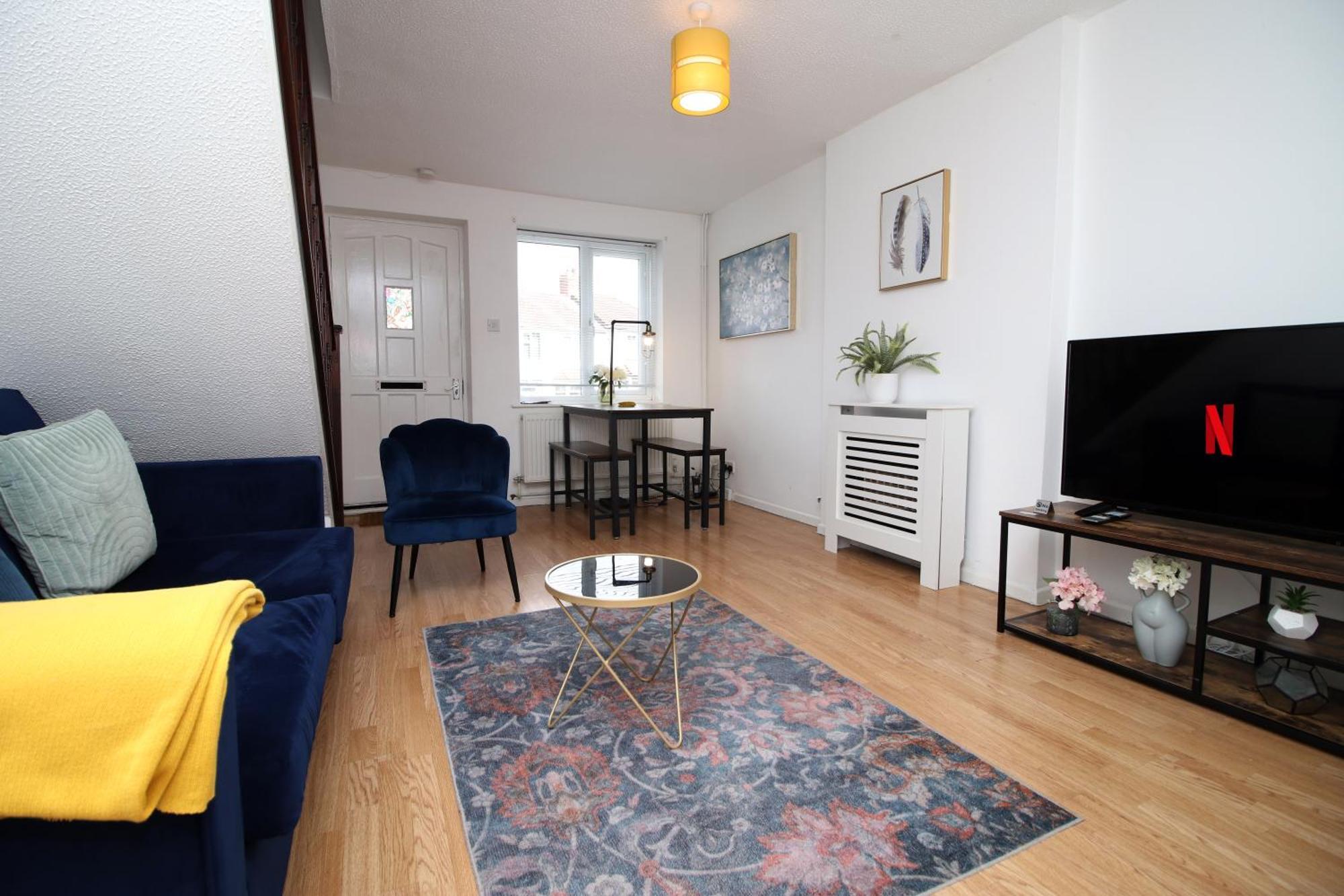 2Bedroom Home- Free Parking, Wi-Fi & Patio- Available For Long Or Short Term Bristol Eksteriør bilde